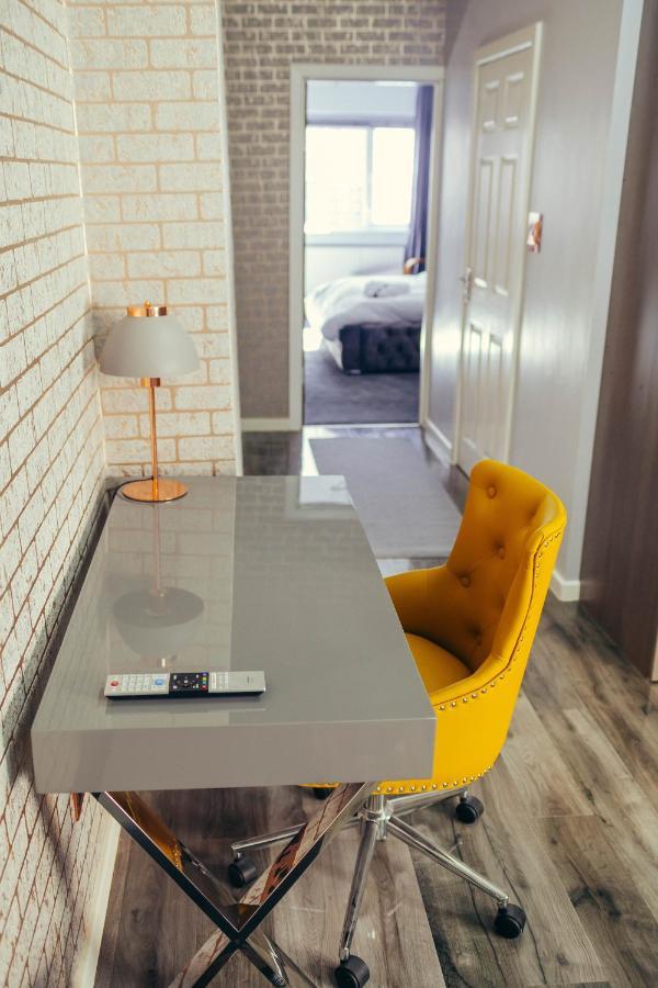 Luxury Comfort 1 Bedroom Suite Бирмингем Экстерьер фото